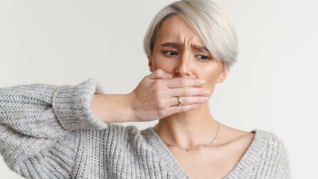 zapalenie-jamy-ustnej